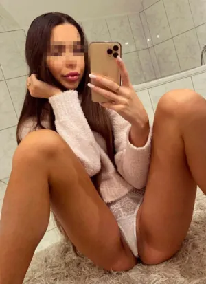 проститутка Анжела, 22, Нижний Тагил